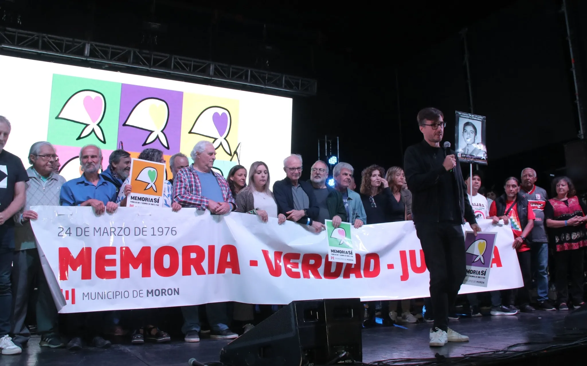 Miles de personas en la conmemoración por el Día Nacional de la Memoria ...